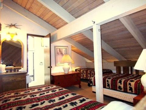 Standard Condos With Free Parking Маммот Лейкс Номер фото